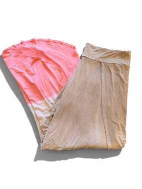 Jala XL Women’s Wide Legged Yoga Pants in Tan & Peach Ombré.